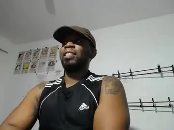 Live Porn with leandrohurtado69 - Chaturbate