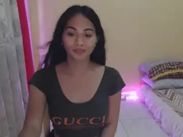 Live Porn with angelofcumx - Chaturbate