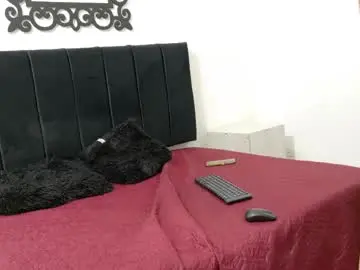 Adult Webcam with cameronsilverman - Chaturbate