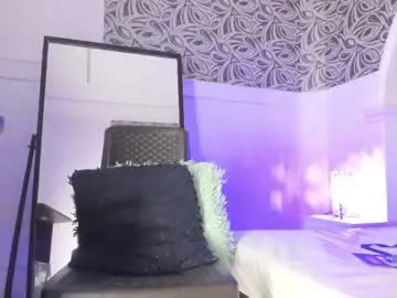 Live Sex Cam with denisse_logan - Chaturbate