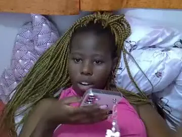 Live Sex Cam with hot_petra2 - Chaturbate