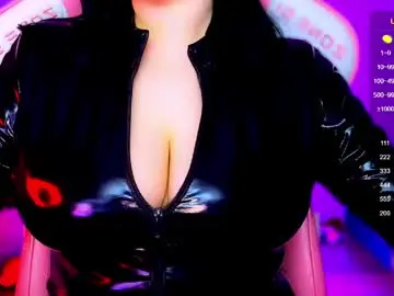 Live Sex Cam with evangelinavangelisx - Chaturbate