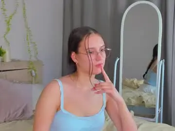 Adult Webcams with shei1a_shy - Chaturbate