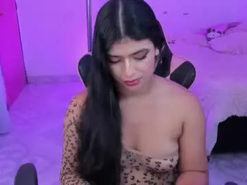 Live Sex Cam with andreeart - Chaturbate