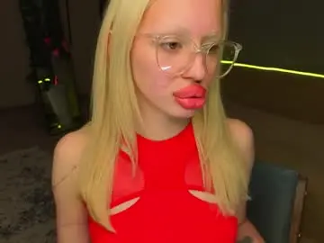 Free Porn Cam with luna_beverly - Chaturbate