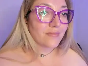 Best Webcam with naty__mature_ - Chaturbate