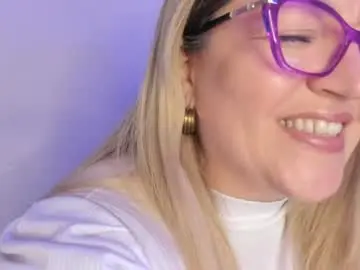 Sex Chat with naty__mature_ - Chaturbate