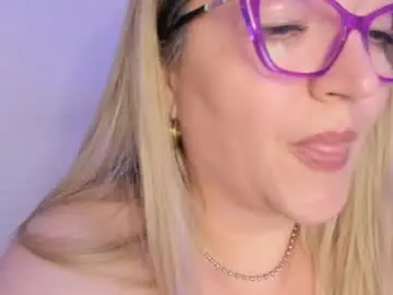 Sex Cam with naty__mature_ - Chaturbate