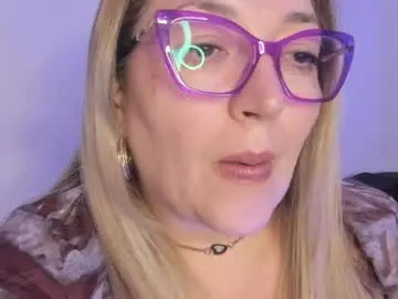 Live Sex Cam with naty__mature_ - Chaturbate
