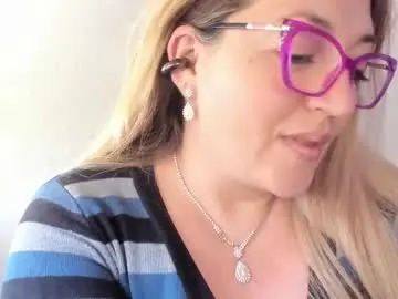 Free Porn Cam with naty__mature_ - Chaturbate