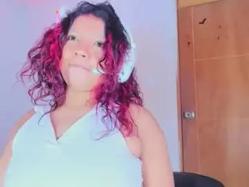 Watch Live Sex Cams with emilly_coper18 - Chaturbate