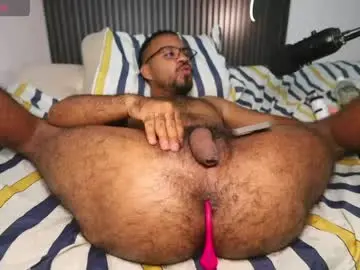 Free Porn Cam with little_bear00 - Chaturbate