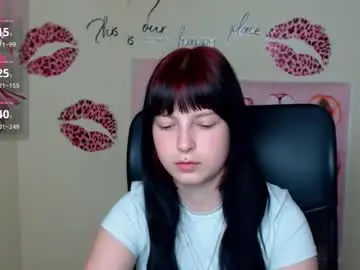 Sex Cam with sweet_cherryg - Chaturbate