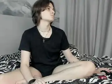 Adult Video Chat with lazydarkknight - Chaturbate