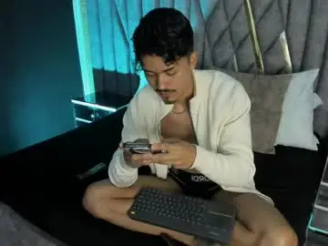 Adult Webcams with nicolaikarav - Chaturbate