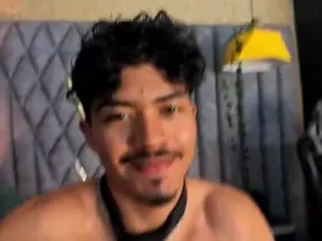 Best live sex cam show with nicolaikarav - Chaturbate