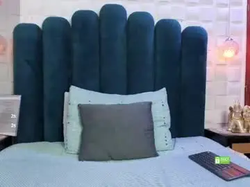 Nude Webcam with meganmistress_ - Chaturbate