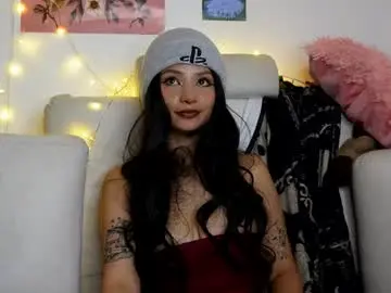 Live Porn with ari_kat666 - Chaturbate