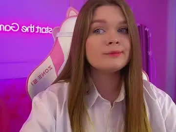 Free Live Porn with crystallyons - Chaturbate
