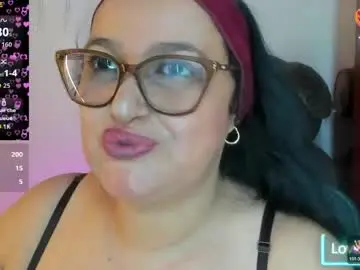 Free Porn Cam with gia_nahomi - Chaturbate