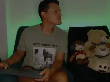 Best live sex cam show with littledicklatin - Chaturbate