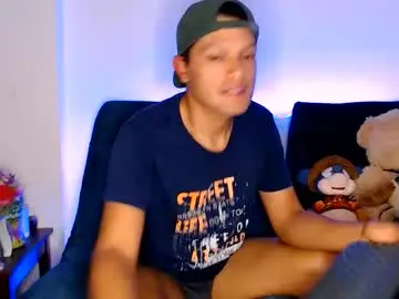 Sex Chat with littledicklatin - Chaturbate