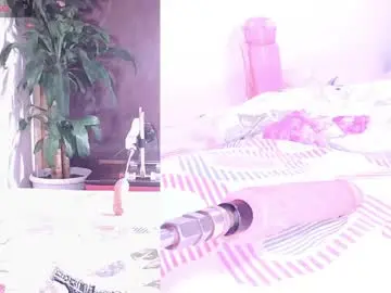 Nude Webcam with sophialovers01 - Chaturbate