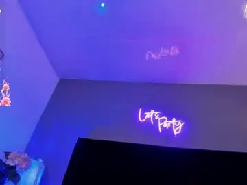 Nude Webcam with isaxcurves - Chaturbate