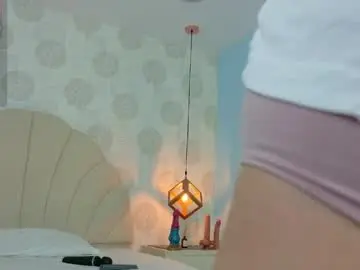 Live Porn with aixatrista1 - Chaturbate