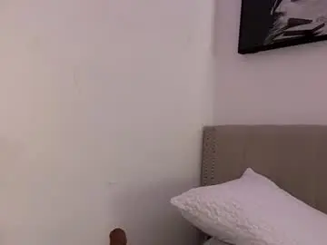 Nude Webcam with allyanalangel - Chaturbate