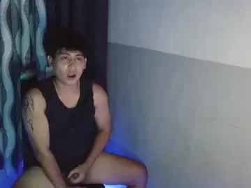 Watch Live Sex Cams with brentoyken - Chaturbate