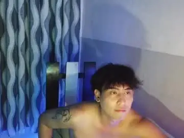 Live Sex with brentoyken - Chaturbate