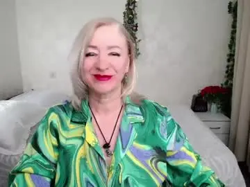 Live Sex Cam with hunters_woman - Chaturbate