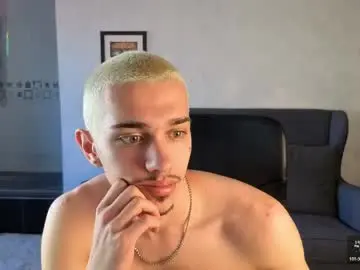 Live Porn with kaydendrew - Chaturbate