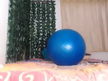 Adult Webcams with zhanaya_jhaen - Chaturbate
