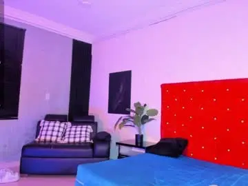 Free Live Porn with jhonymiller - Chaturbate