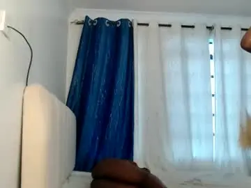 Adult Webcam with malia_baby - Chaturbate