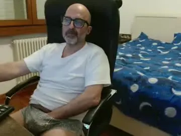 Live Sex Cam with new_simi_74 - Chaturbate