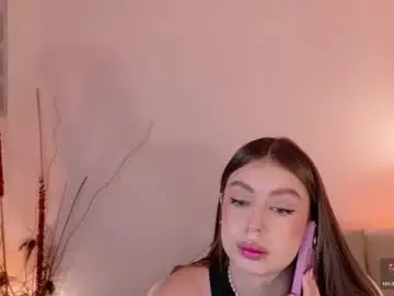 Adult Video Chat with saracavali - Chaturbate