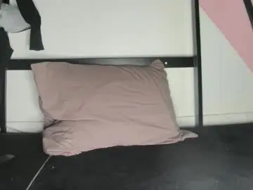 Live Sex Cam with secretcouple67 - Chaturbate