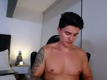 Free Live Porn with christianvalenzia - Chaturbate