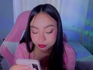 Sex Cam with lyavalmont - Chaturbate