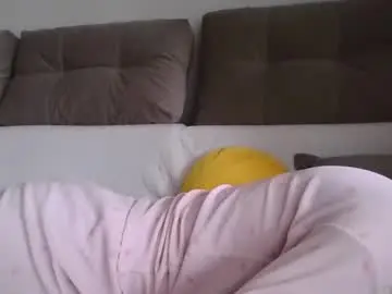 Best live sex cam show with _hidden_frommymoom_ - Chaturbate