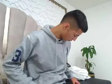 Sex Cam with mr_porn_9 - Chaturbate