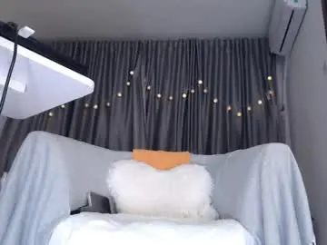 Live Sex Cam with newamore - Chaturbate