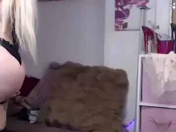 Sex Cam with barbieely - Chaturbate