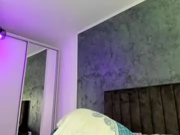 Sex Cam with sweetjasminee1 - Chaturbate