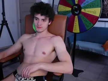 Adult Webcam with brad_holloway - Chaturbate