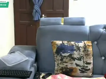 Live Sex with delliciouscandy39 - Chaturbate