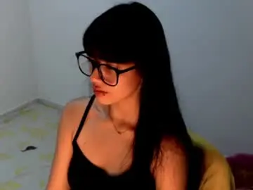 Live Porn with meg4nmiau - Chaturbate